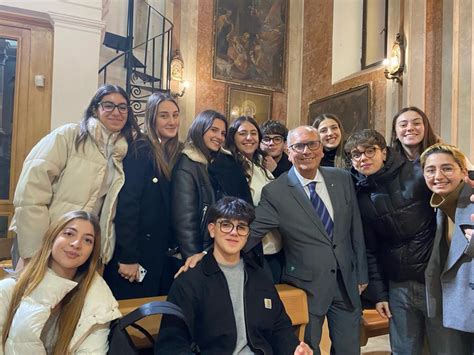 Catanzaro Gli Studenti Del Liceo Siciliani Al Convegno Medioevo