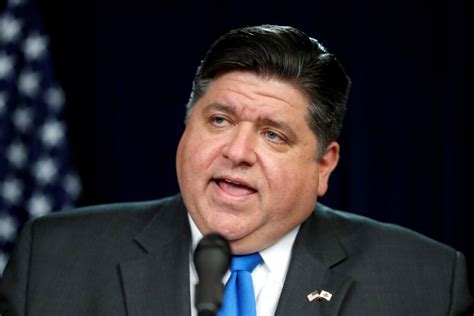 Illinois Gov. JB Pritzker offers a $45.4 billion spending plan for 2023 ...