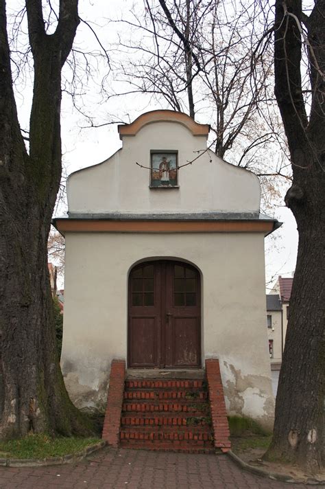 Krzanowice Kaplica św Jana Nepomucena XVIII w Atrakcje