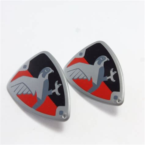 Playmobil Set Of 2 Shields Silver Red Black Tete Falcon