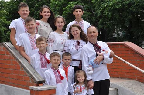 Дорогі мами! Запрошуємо... - Українська протестантська церква