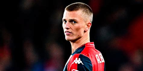 Gudmundsson E L Infortunio Per Quanto Lo Perde Il Genoa I Tempi Di