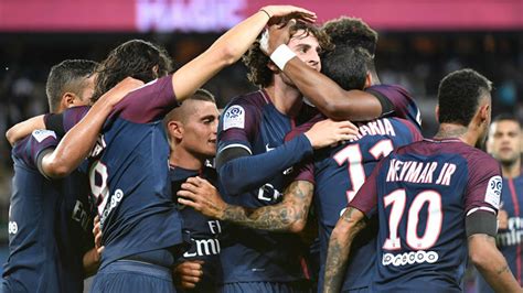 Paris canal historique8eme victoire consécutive en L1 au Parc et record