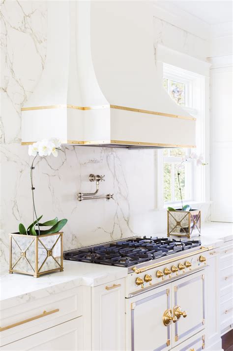 48 Marble Kitchens That Are BEYOND Gorgeous