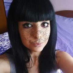 Claudia Winkleman Lookalike Takes Naked Selfies Photos At DrTuber