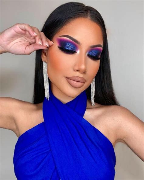 Maquillajes Color Azul Que Debes Intentar Si Eres Piel Canela Mujer