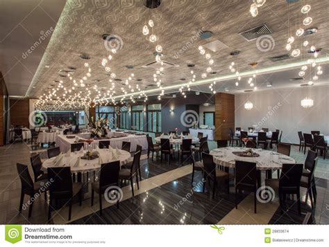 Woodland Hotel - Restaurant Stock Photo - Image of empty, banquet: 28833674