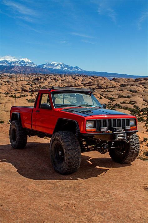 Jeep Comanche Full of Custom Tricks | Offroad jeep, Jeep pickup truck ...