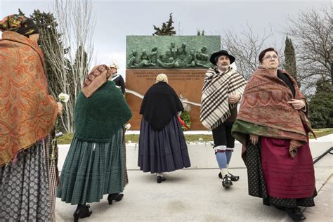 Im Genes De La Inauguraci N Del Memorial Fosa N En Zaragoza