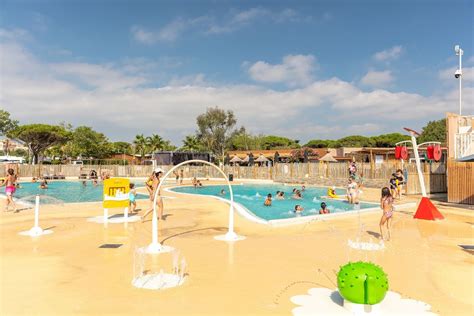 Camping Camping De La Clape Village Cap D Agde Languedoc Roussillon