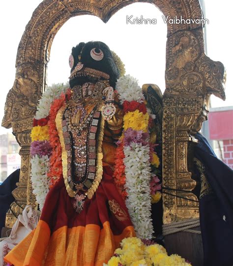 Krishna Vaibhavam Sri Aandal Neerata Utsavam Day 01 Thiruvallikeni