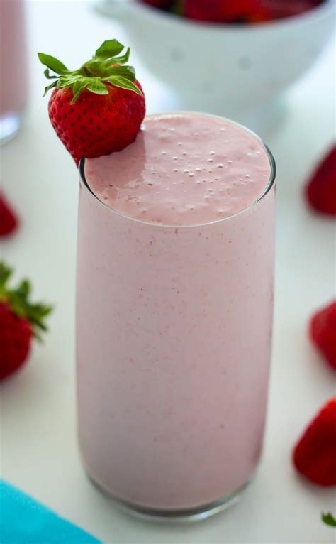 Strawberry Vanilla Smoothie - Baker by Nature