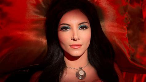 Crítica The Love Witch 2016 Un Conjuro De Amor Revista Cintilatio