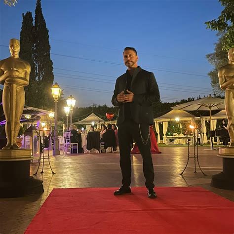 Roma Toy Boy gigolò e escort gay bacheca annunci ROSSO BOY