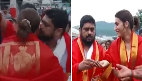 Adipurush मंदिर में कृति को Hug और Kiss करते दिखे आदिपुरुष के