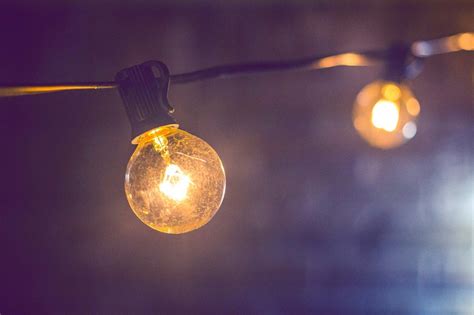 Contoh Sumber Energi Cahaya Sebagai Bentuk Penerangan
