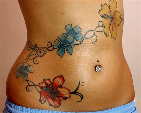 10 Beautiful Stomach Tattoo Designs And Ideas