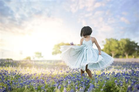 Beautiful Bluebonnet Photography Session with Dallas Family ...