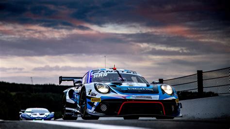 Kcmgs Two Porsche 911 Gt3 R Finish In The Top 12 At Spa Porsche Newsroom