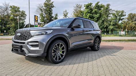 Ford Explorer With Inches Corspeed Deville Racelook De En