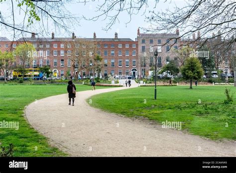 Merrion Square In Dublin Ireland Stock Photo Alamy