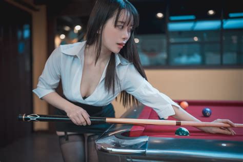 Djawa Zzizzi Billiards Girl Office Look Models Vibe Page 2