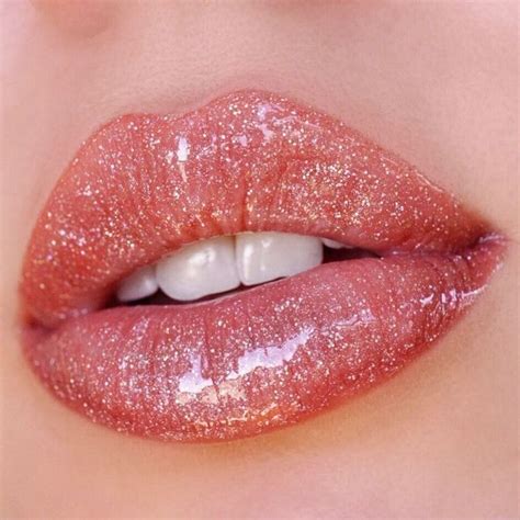 9464 Likes 52 Comments Make Up Lippen Lippen Kunst Lippenstiftkunst