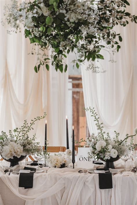 Willow Grange Farm Sustainable Stylish Wedding Inspiration Black