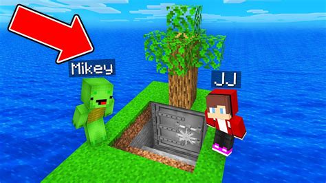 Mikey And JJ Found Secret Island Bunker In Minecraft Maizen