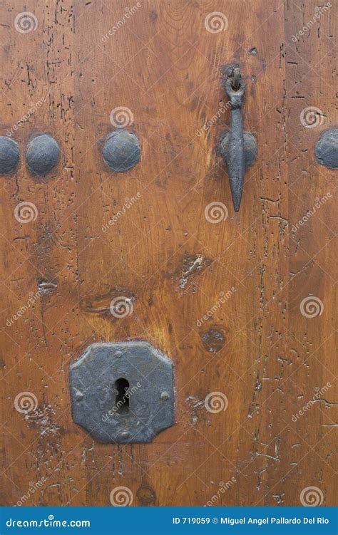 Keyhole In A Rustic Door Stock Image 719059