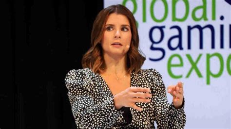 Danica Patrick Explains Why She Is Endorsing Donald Trump With A Diddy