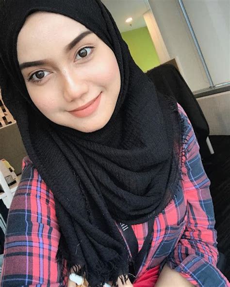 Yuna Zainal Beautiful Hijaber Sweety Beautiful Hijab Muslim Women