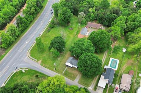 107 Holland Memorial Church Rd Bessemer City Nc 28016 Mls 4129826