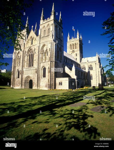 West Front Selby Abbey Selby North Yorkshire England Uk Stock Photo Alamy