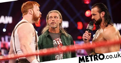 Wwe Raw Results Grades Edge Beats Orton Sheamus Turns On Mcintyre