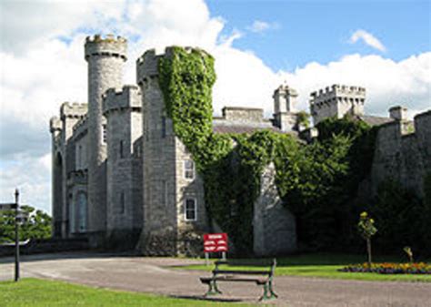 Warner Bodelwyddan Castle Hotel North Wales West End Themed Coach Holiday