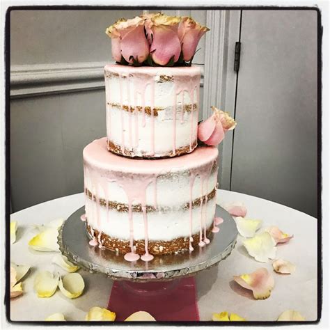 Naked Nakedcake Modern Freshflowers Babyshower Desserts Custom