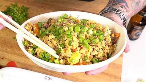 Best Egg Fried Rice Recipe Uncle Roger Has Nothing On This Dish