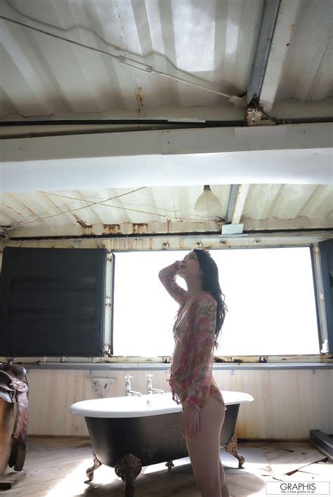 Graphis Suzu Honjo 本庄鈴 Feeling gra suzu ho5 088 Porn Pic