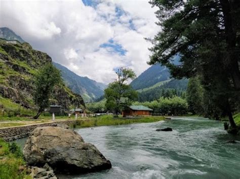 Betaab Valley Pahalgam What To Expect Timings Tips Trip Ideas