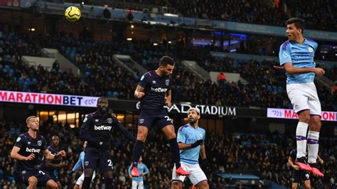 Manchester City Gasak West Ham United Di Bawah Bayang Bayang