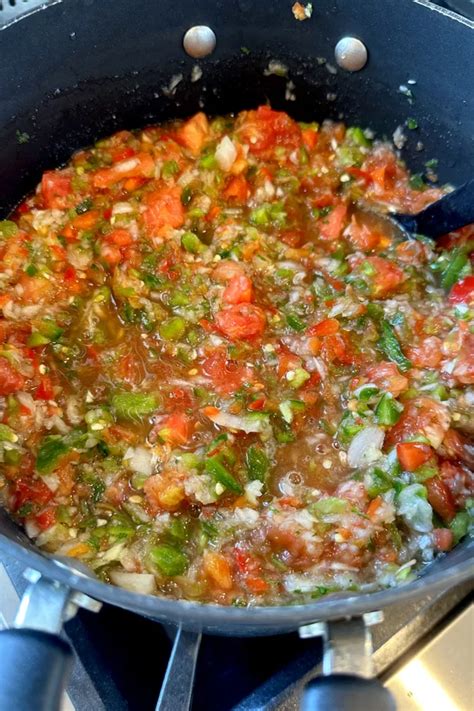 Easy Homemade Salsa Recipe With Optional Canning Instructions