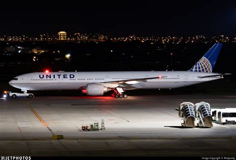 N U Boeing Er United Airlines Rhapsody Jetphotos