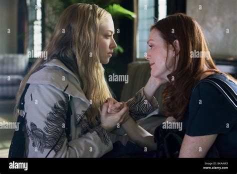 Chloe Year : 2009 - USA / Canada Director : Atom Egoyan Julianne Moore ...