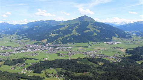 St Johann In Tirol Blick Zum Kitzb Heler Horn Foto Webcam Eu