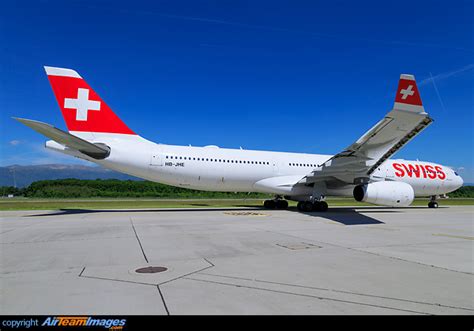 Airbus A X Swiss International Air Lines Hb Jhe Airteamimages