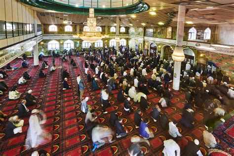 Gallery Central Jamia Mosque Ghamkol Sharif