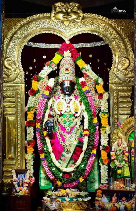 Pin By Naga Kishore Raja On Lord Venkateswara Lord Vishnu Wallpapers