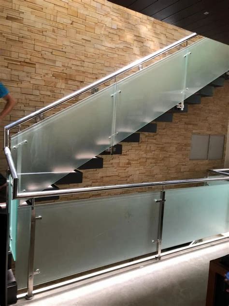 Stairs Silver Stainless Steel Glass Balcony Railing For Home Material