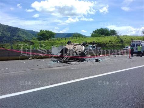 Fatal Accidente En Autopista Tepic Guadalajara Cobra La Vida De Una